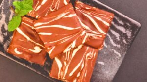 Homemade Chocolate-Covered Graham Crackers