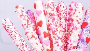 Holiday Variations to Try with Pretzel Rods