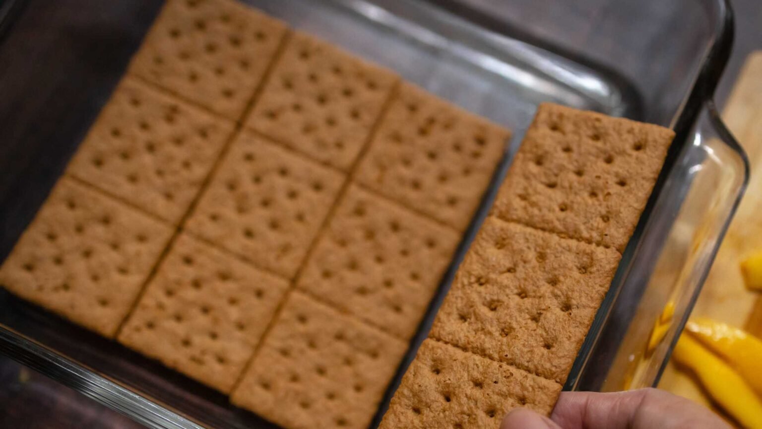 Chocolate Covered Graham Crackers Recipe – Festive Snack Idea 2025 ...