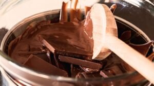 Melting Chocolate for Chocolate Sauce