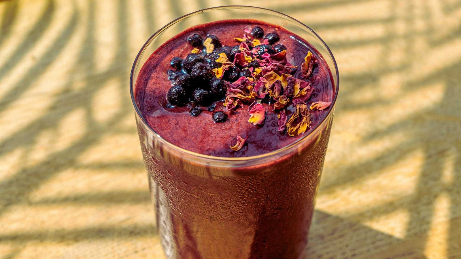 Blueberry Chocolate Smoothie No Banana Recipe