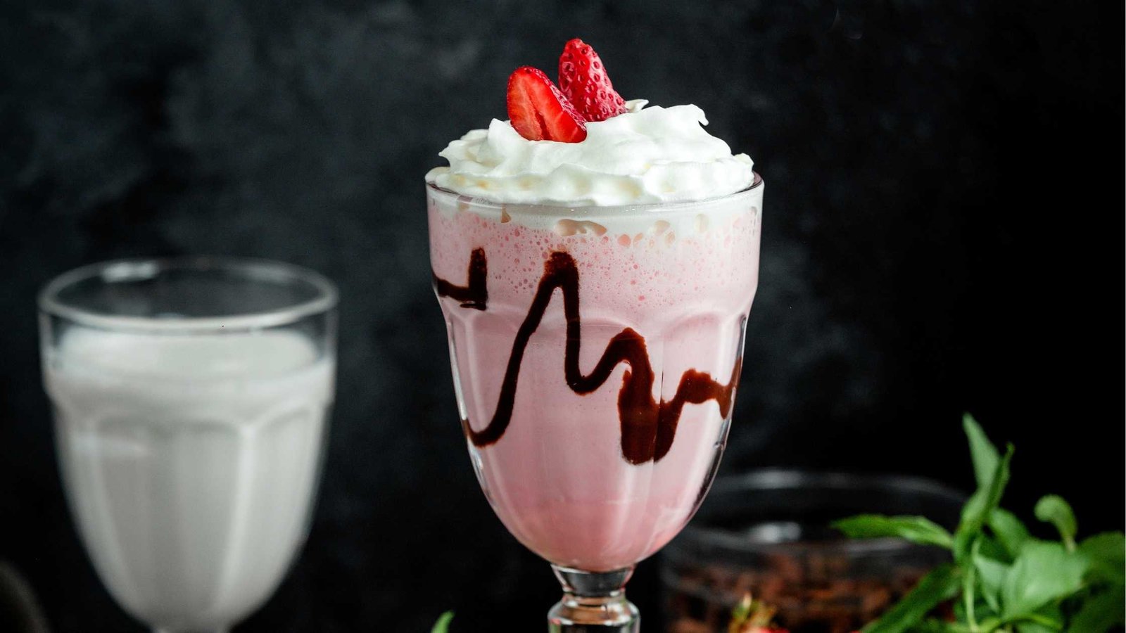 Strawberry White Chocolate Mocha Starbucks Style Recipe