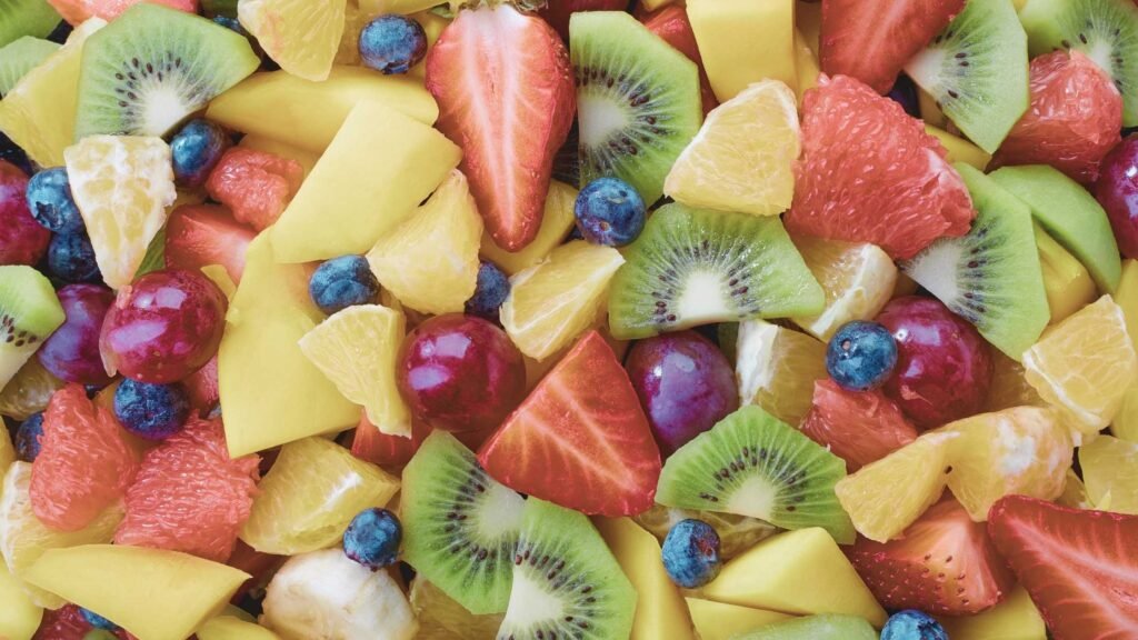 Fresh fruits slices to serve with Avocado Chocolate Pudding with Cocoa Powder Recipe