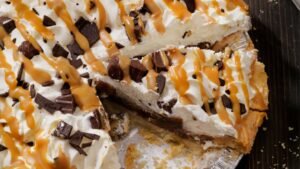Chocolate Cream Pie Recipe with Instant Pudding