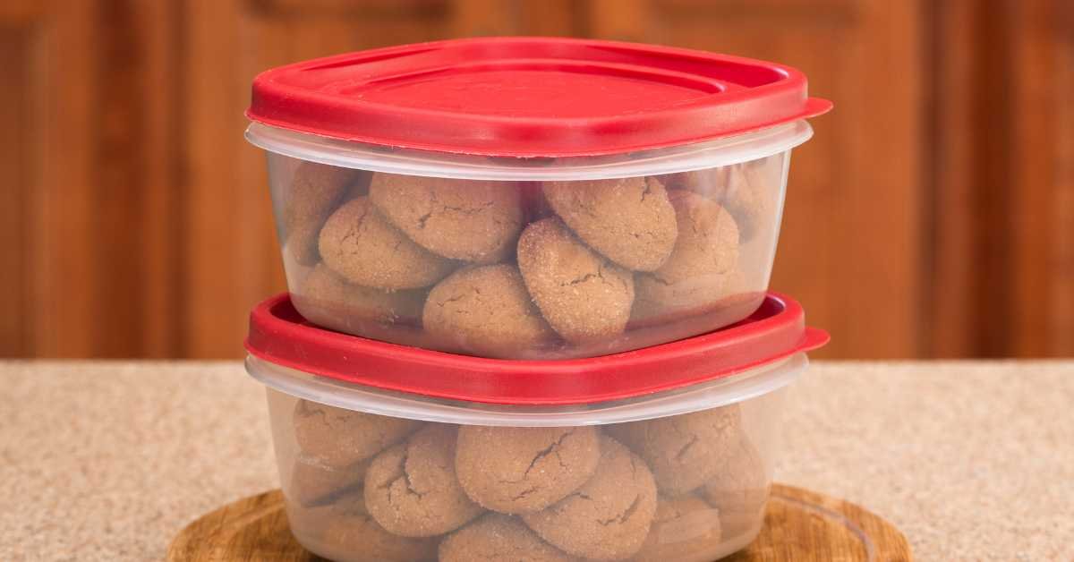 Store Cookies in a Proper Airtight Container