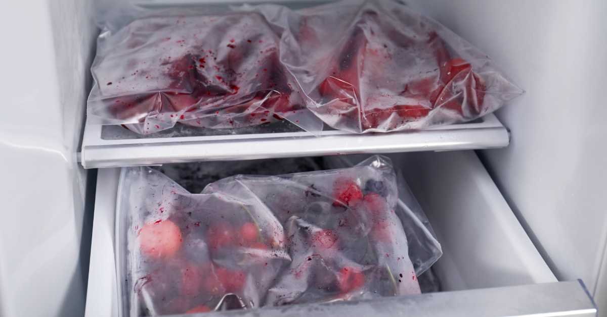 Keep Berries In The Coldest Part Of The Fridge